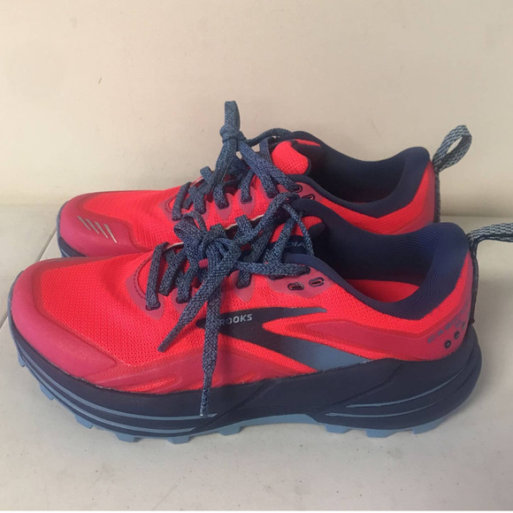 Brooks Women's Size 6 MEDIUM (B) Cascadia 16 Trail Running Shoes, Pink - Picture 4 of 10